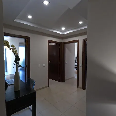 Oasis By Templesuites - Da Rocha *